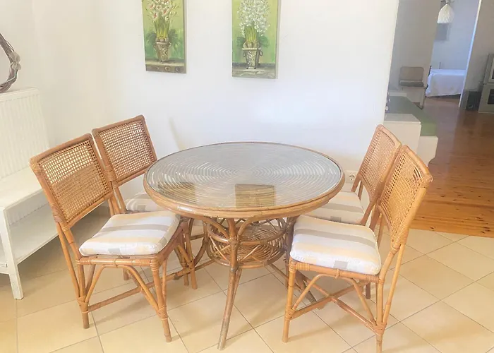 Maroussa S Apartment *