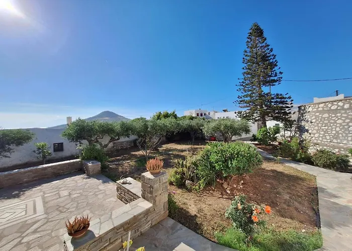 Maroussa S Apartment