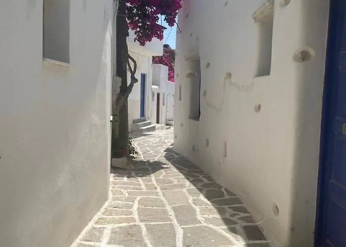 Maroussa S Apartment